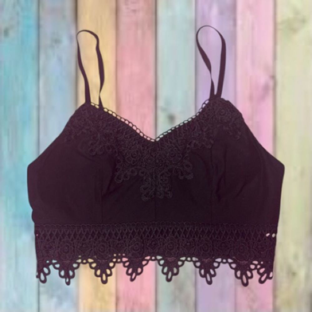 Mudd Black Crochet Bralette Adjustable Straps NWT